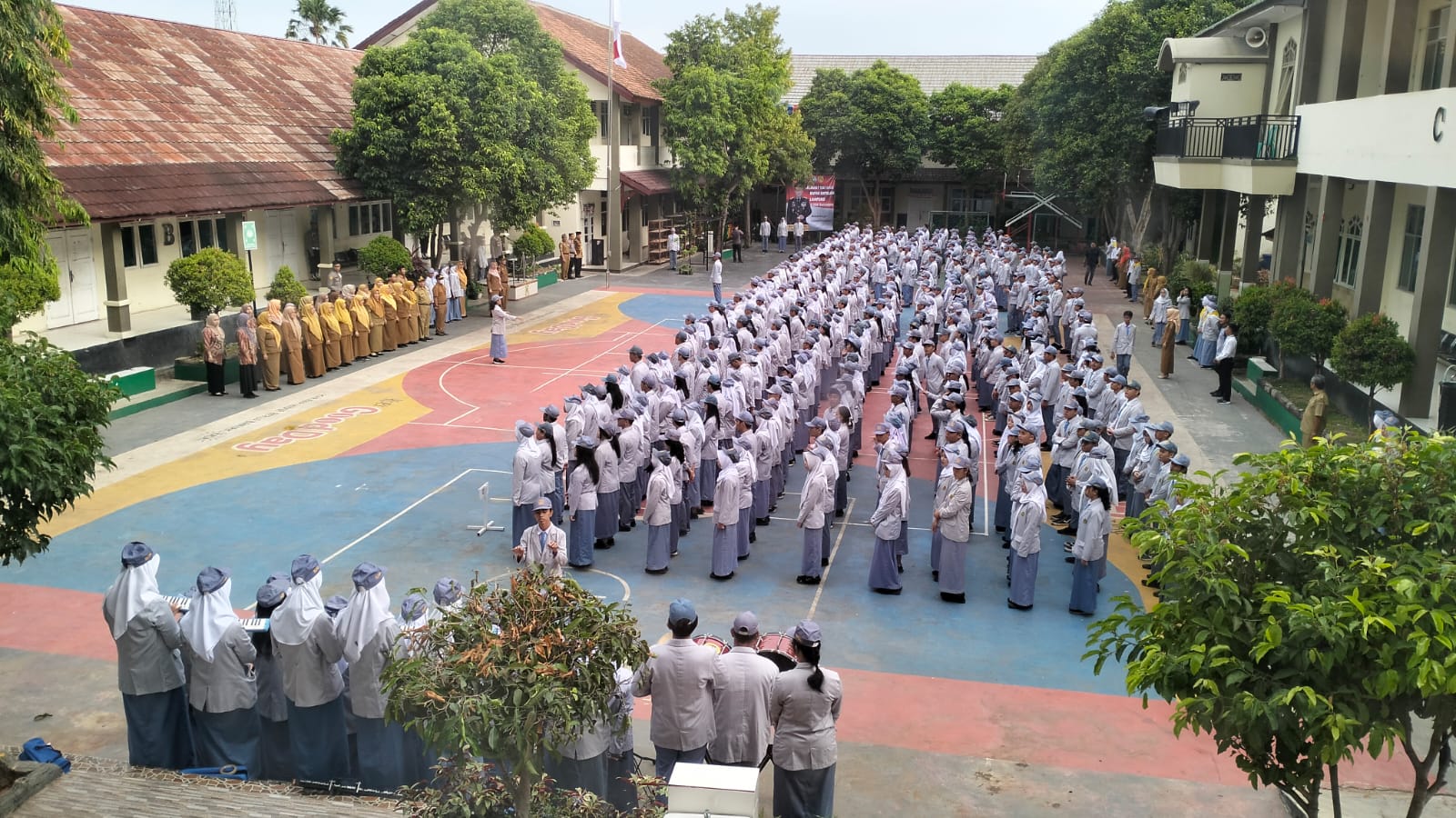 Jadi Pembina Upacara Di Sman I Balam Ini Pesan Kapolda Lampung